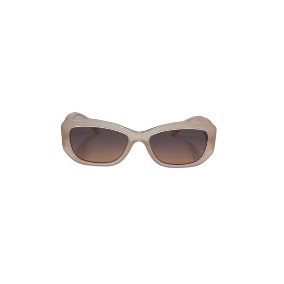 CHANEL Accessories - Chanel 5493-A Logo Rectangle Blush Beige Casual Designer Sunglasses